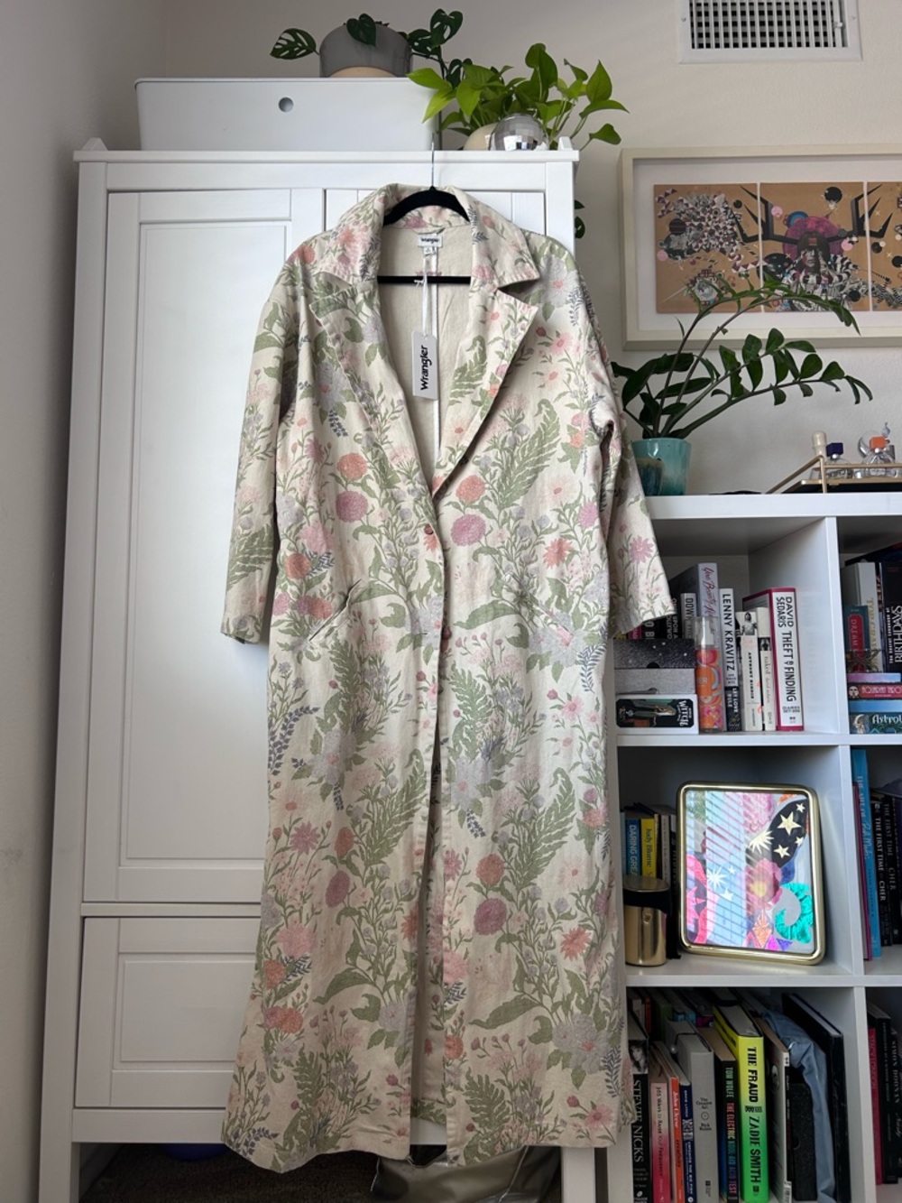Wrangler X Free People Cream Floral Button-Up Jacket with Pink and Green Print - Picture 6 of 14